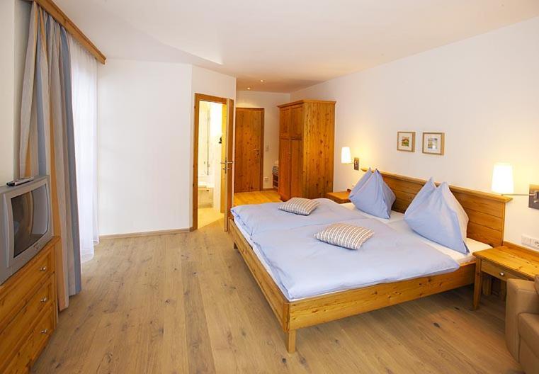 Landhaus Zum Steinbock Hotel Maria Alm am Steinernen Meer Ngoại thất bức ảnh
