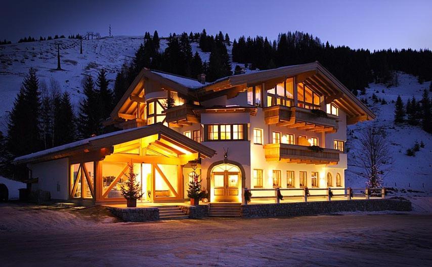 Landhaus Zum Steinbock Hotel Maria Alm am Steinernen Meer Ngoại thất bức ảnh